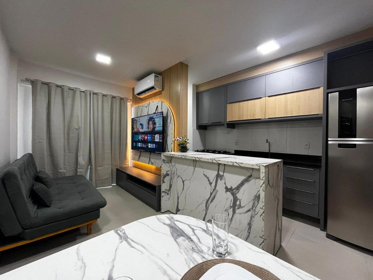 Apartamento Ape Completo Com Cozinha E Sala Confortavel
