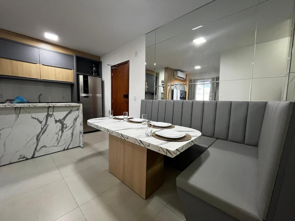 Ape Completo Com Cozinha E Sala Confortavel